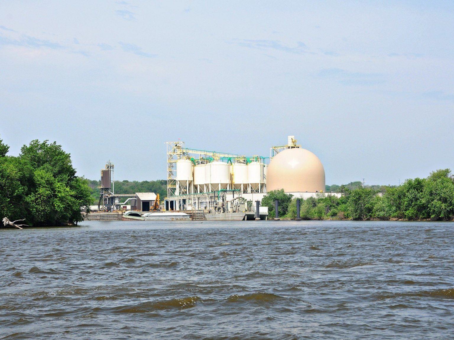 Holcim River Terminal - Cement Bulk Storage - United States - Dome